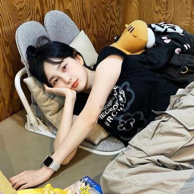屋顶上的小飞人